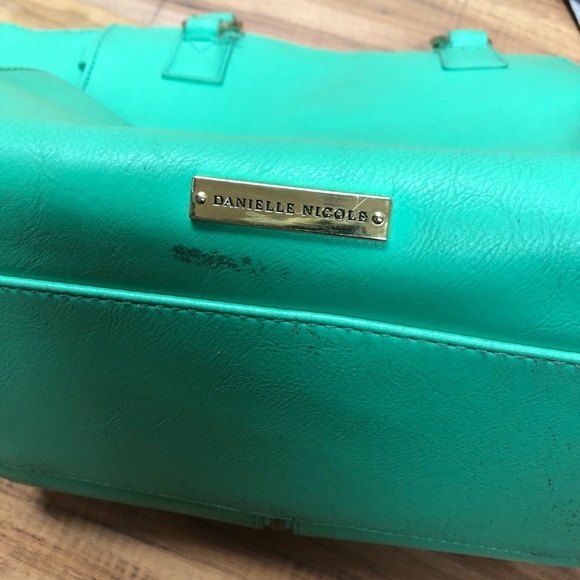 Danielle Nicole green purse - Picture 5 of 5